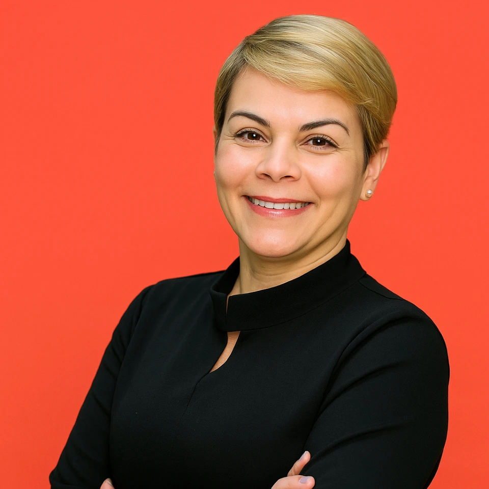 Gina Tactuk, Asociado @ Quantum - Corredores y Asesores de Seguros en República Dominicana
